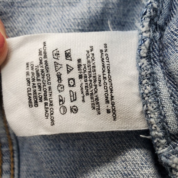 Free People Trucker Jacket Womens XS Blue Denim Detail Chest Pocket Button Front - Picture 9 of 13